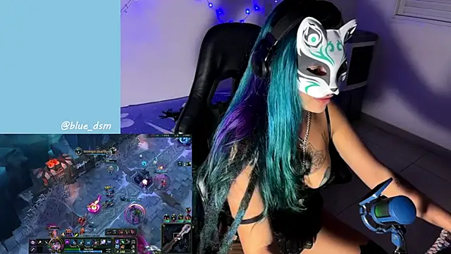 Show de bluesubmissive na webcam
