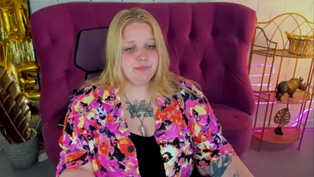 SladaDell – Naživo XXX chat