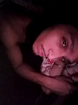 Yohendy_18 Webcamshow