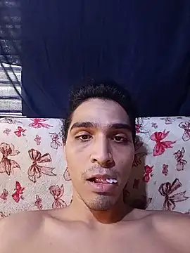 Yohendy_18 Шоу с уебкамера