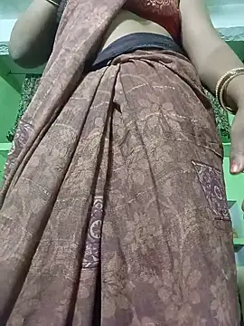 YOURFIVAA's Webcam Show