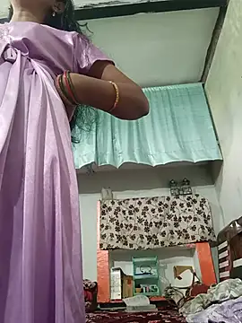 YOURFIVAA's Webcam Show