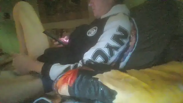 Show modela diaper90 na web-kameri
