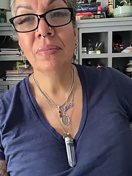 dieseldame1313's Webcam Show