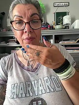 Webkamerová show dieseldame1313