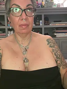 dieseldame1313 Webcam-Show