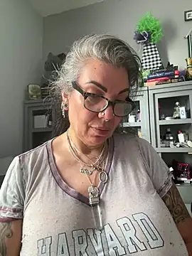 Chat XXX en directo de dieseldame1313