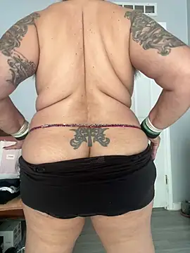 dieseldame1313 Show in webcam