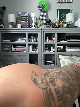 dieseldame1313 Show Webcam