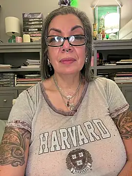 Chat XXX en directo de dieseldame1313