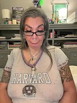 dieseldame1313 Webcam show