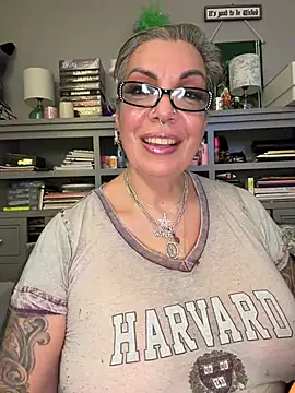 dieseldame1313 Webcam show