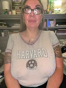 dieseldame1313's Webcam Show