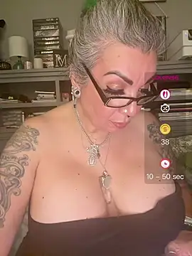 dieseldame1313 – Live XXX-chat