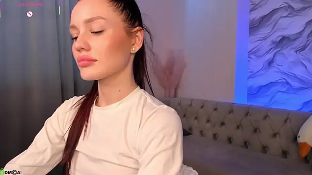 Aria_Mila live XXX chat