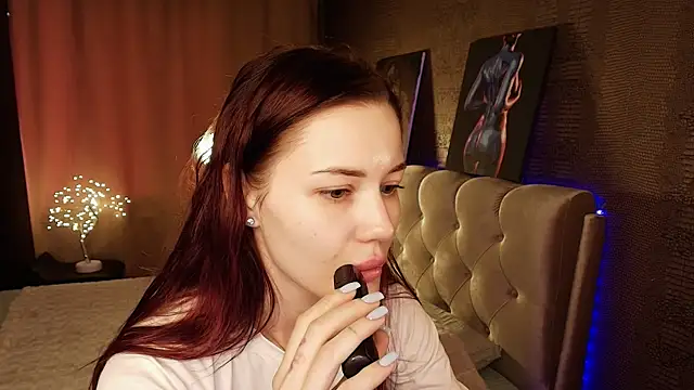 Aria_Mila Chat XXX in diretta