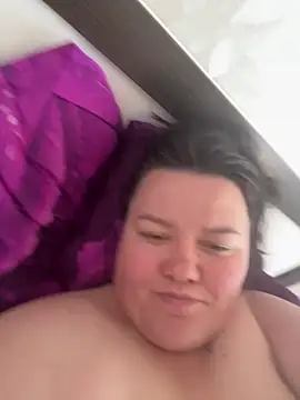 SunnyLeila2101 live-chat rom
