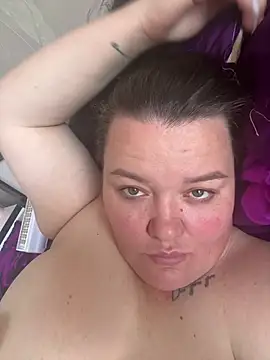 SunnyLeila2101 Webcam-Show