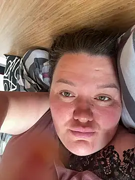 Webkamerová show SunnyLeila2101