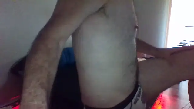 ChiNOTsoChiGuy Webcam-Show