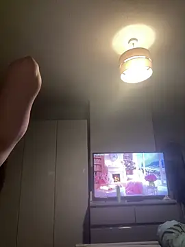 sexyBrunettex1's Live Sex Cam Show