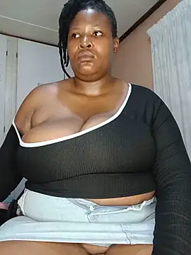 Chat XXX en directo de Nia_Adams_Xxx