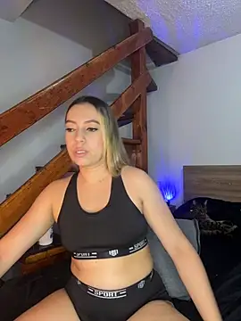 Chat +18 de Moon_Blake ao vivo