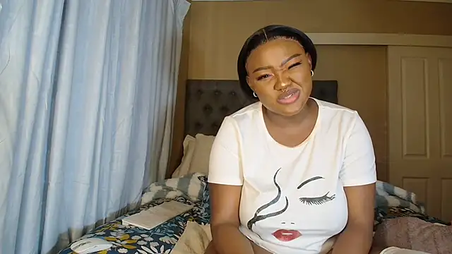 nanababe1's Live XXX Chat