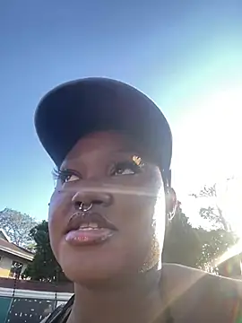 XXX chat uživo modela nanababe1