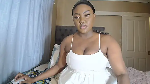 nanababe1 Adlı Modelin Canlı XXX Sohbeti