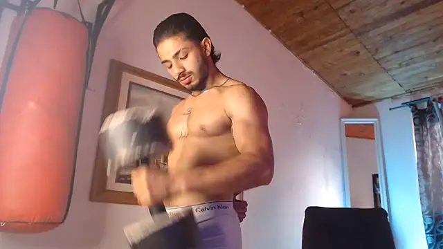 ArturoCardona_ 在線直播表演