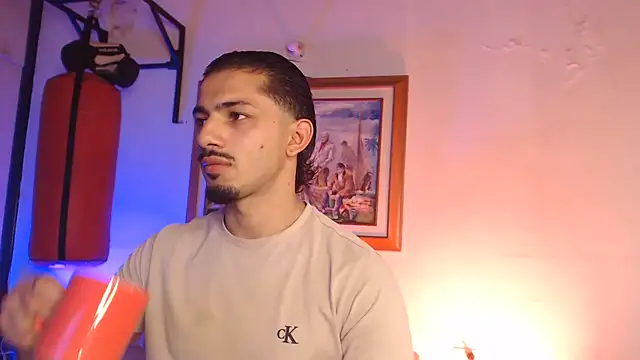 ArturoCardona_ Pertunjukan Webcam