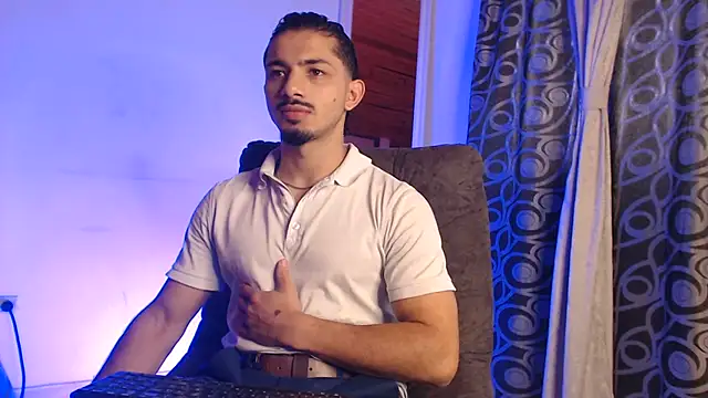 ArturoCardona_ Adlı Modelin Web Kamerası Şovu