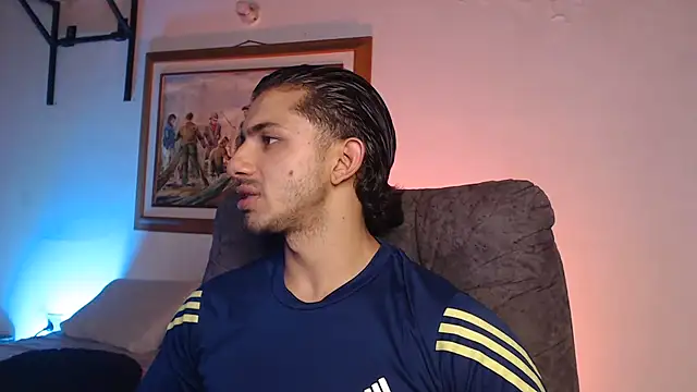 ArturoCardona_'s Live XXX Chat