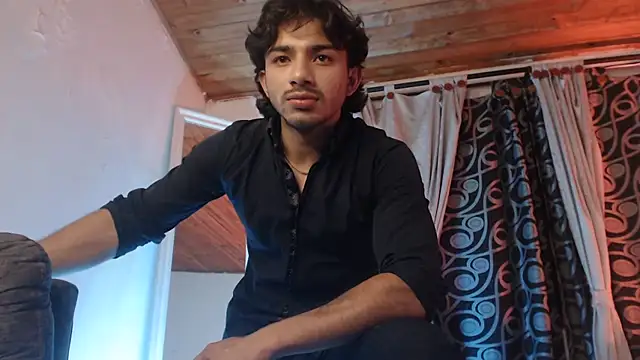ArturoCardona_ Adlı Modelin Web Kamerası Şovu