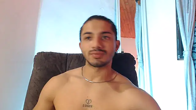 عرض كام ArturoCardona_