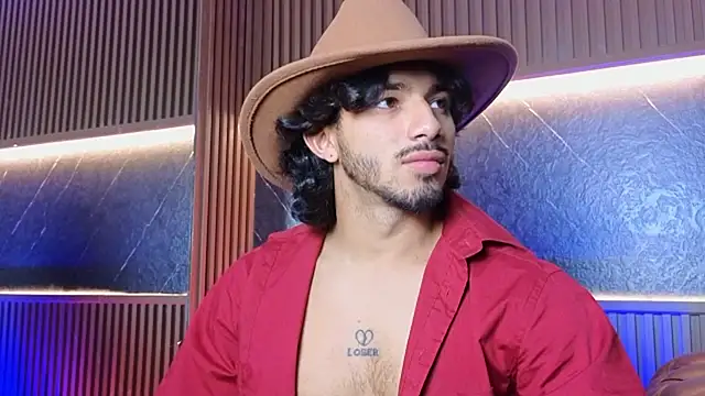 ArturoCardona_'s Live XXX Chat