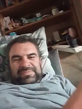 Show modela HairypapaK na web-kameri
