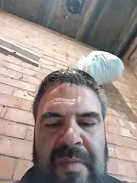 HairypapaK's Webcam Show