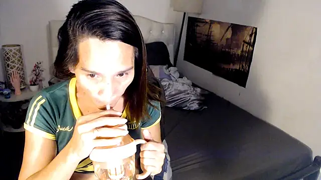 NinaDOM4CUM – webcam-show