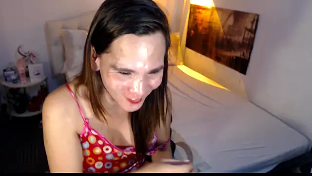 NinaDOM4CUM webkamerás műsora