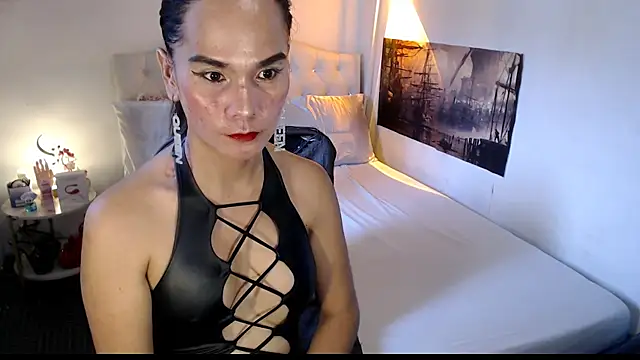 NinaDOM4CUM Webcam-Show