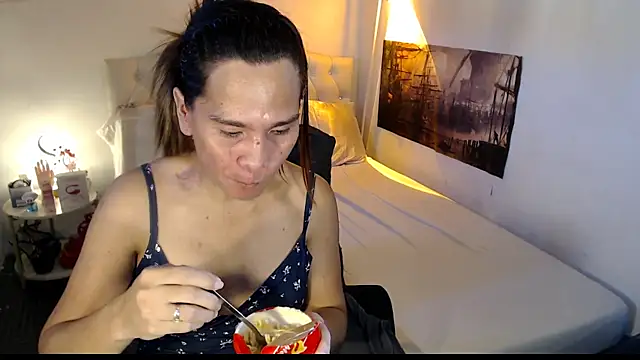 Webkamerová show NinaDOM4CUM
