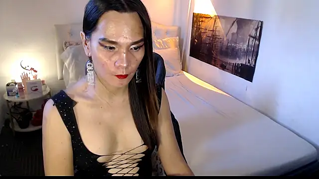 NinaDOM4CUM Webcam-Show
