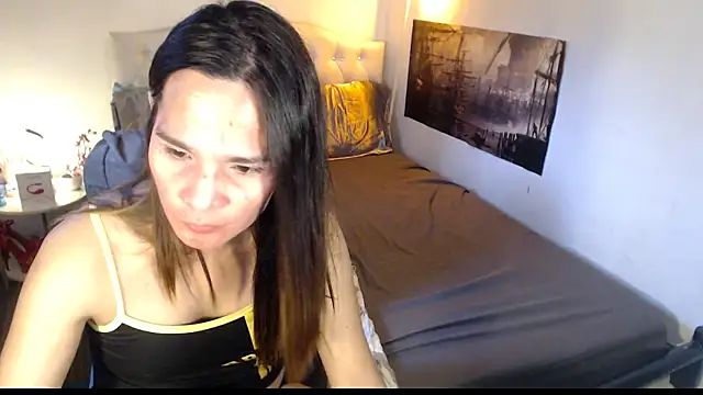NinaDOM4CUM 网络视讯表演