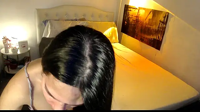 NinaDOM4CUM's Webcam Show