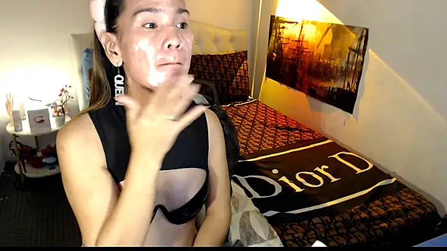 NinaDOM4CUM Pertunjukan Webcam