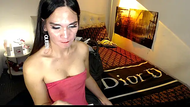 NinaDOM4CUM's Webcam Show