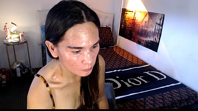 Show de NinaDOM4CUM na webcam