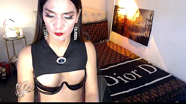Webkamerová show NinaDOM4CUM